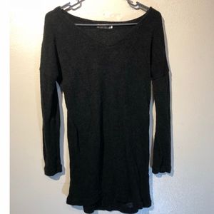 Vicabo sweater